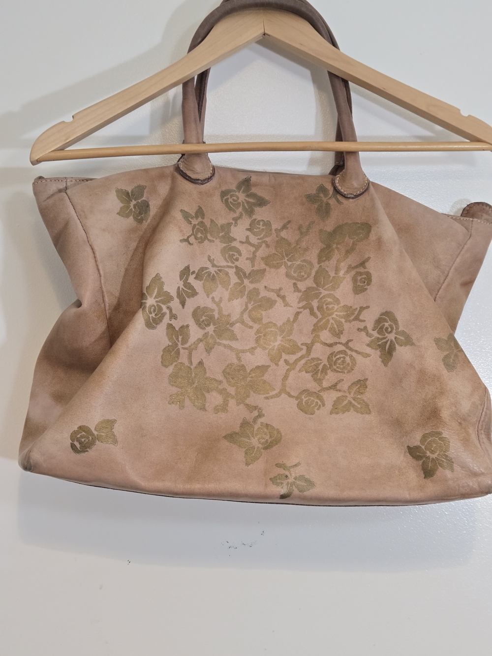 Caterina Lucchi Italian Leather Tote - Geometric & Floral Gold Detail - Picture 3 of 11